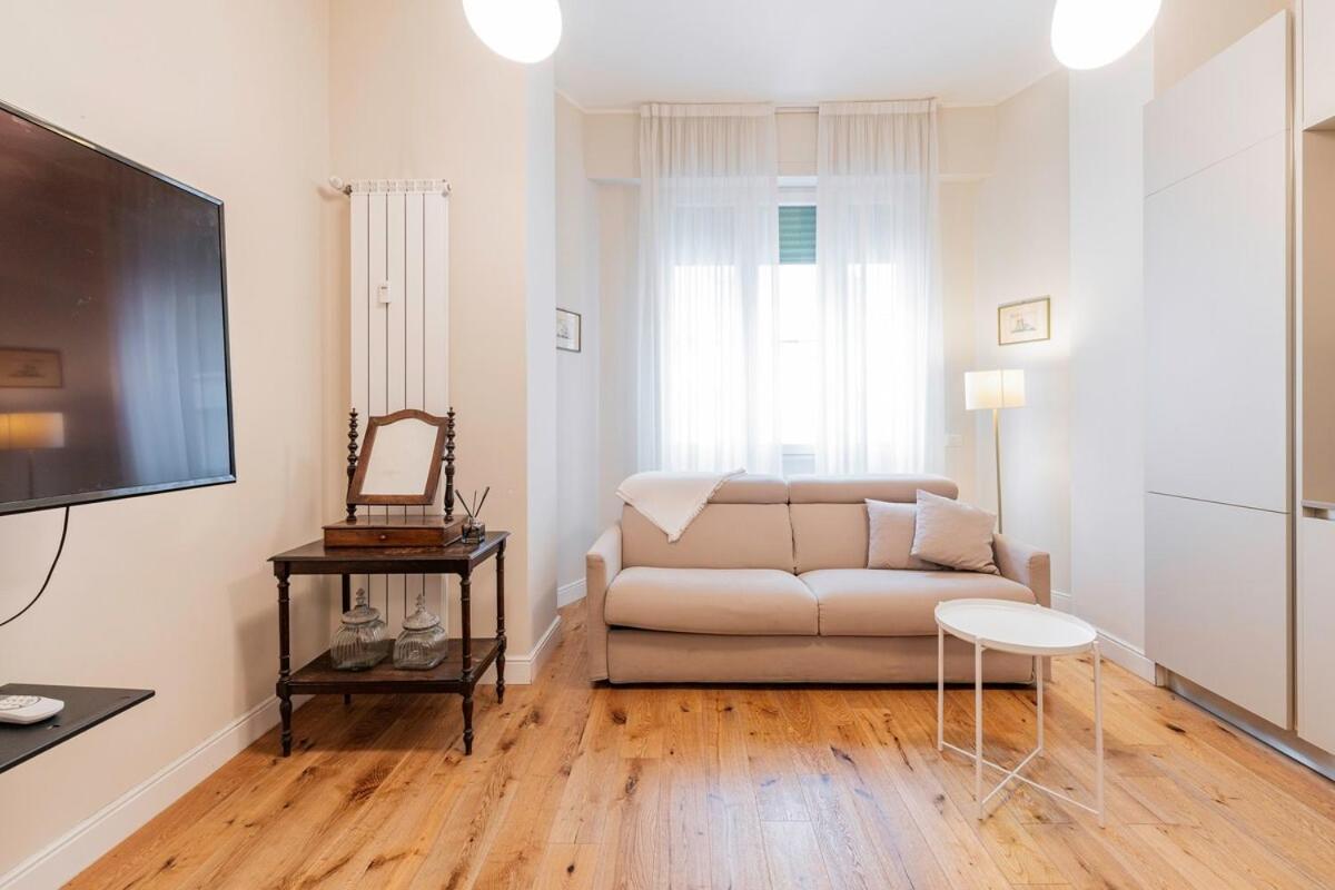 Homeby, Appartamento Tiepolo Milano Ngoại thất bức ảnh